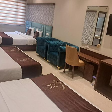 Hotel Blossom Inn Amritsar Eksteriør billede
