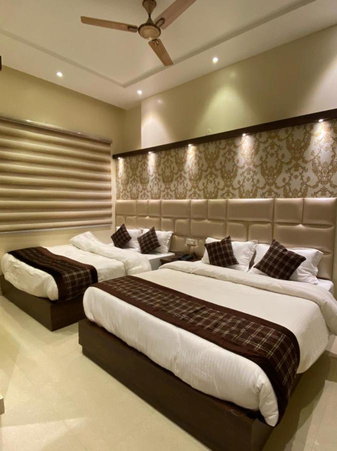 Hotel Blossom Inn Amritsar Eksteriør billede