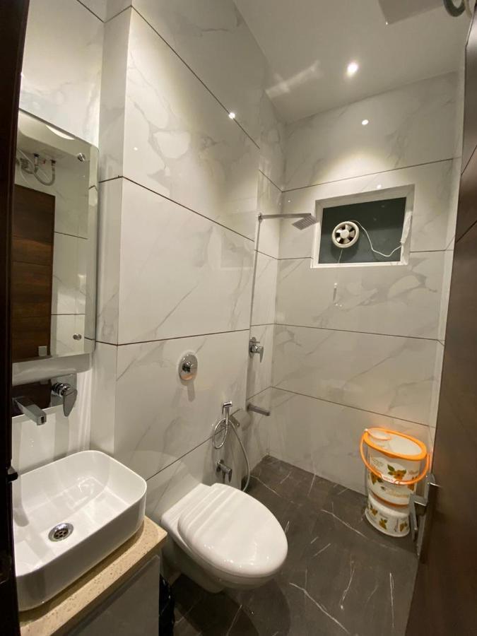 Hotel Blossom Inn Amritsar Eksteriør billede