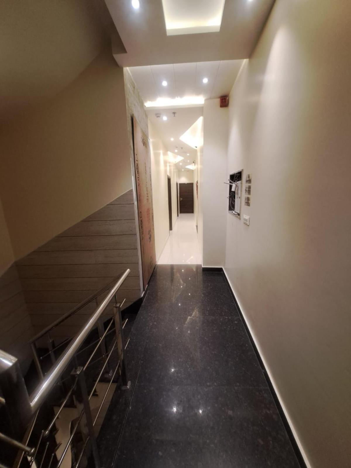 Hotel Blossom Inn Amritsar Eksteriør billede
